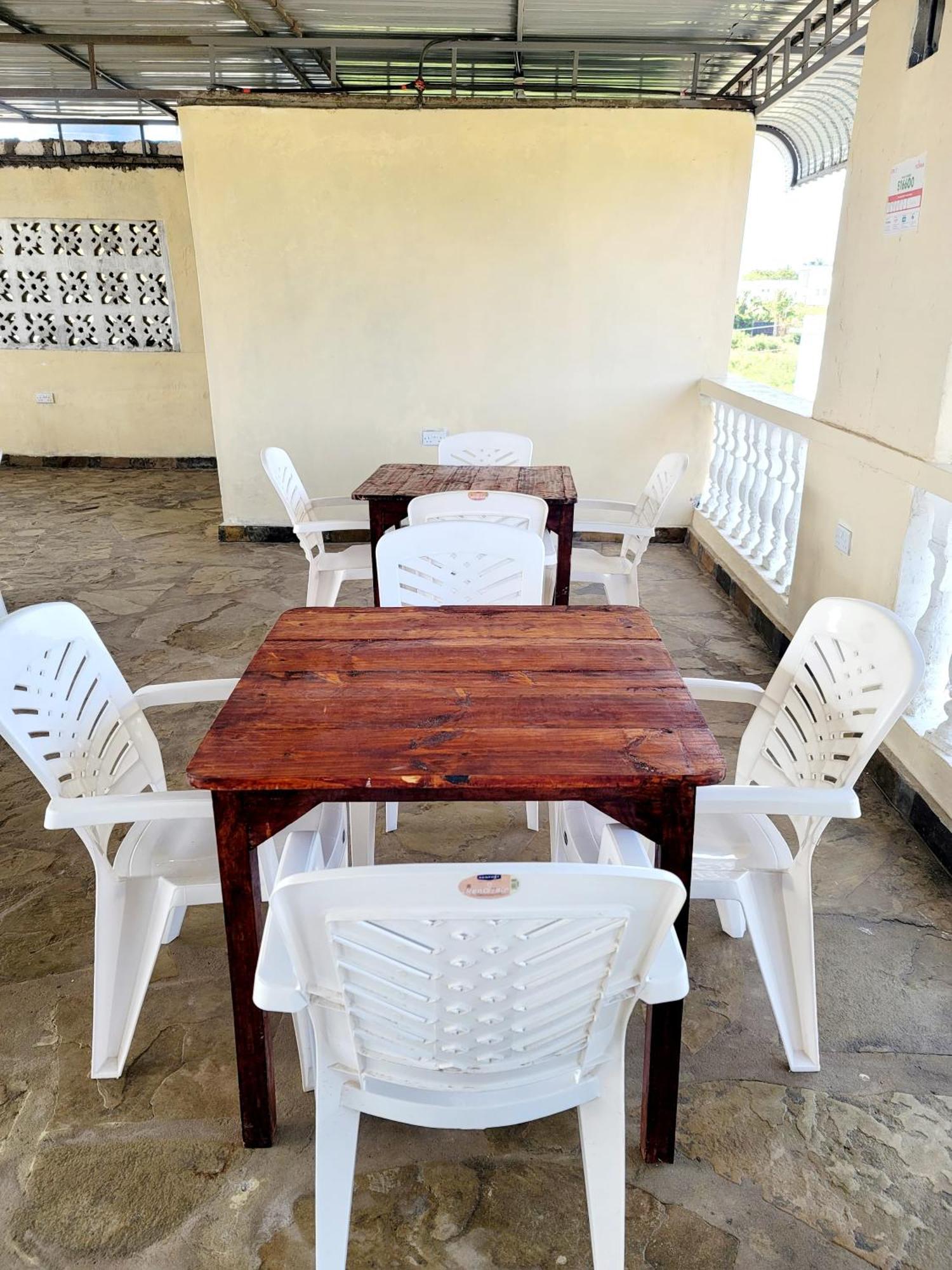 Hotel Casuarina Lounge Malindi Exterior foto