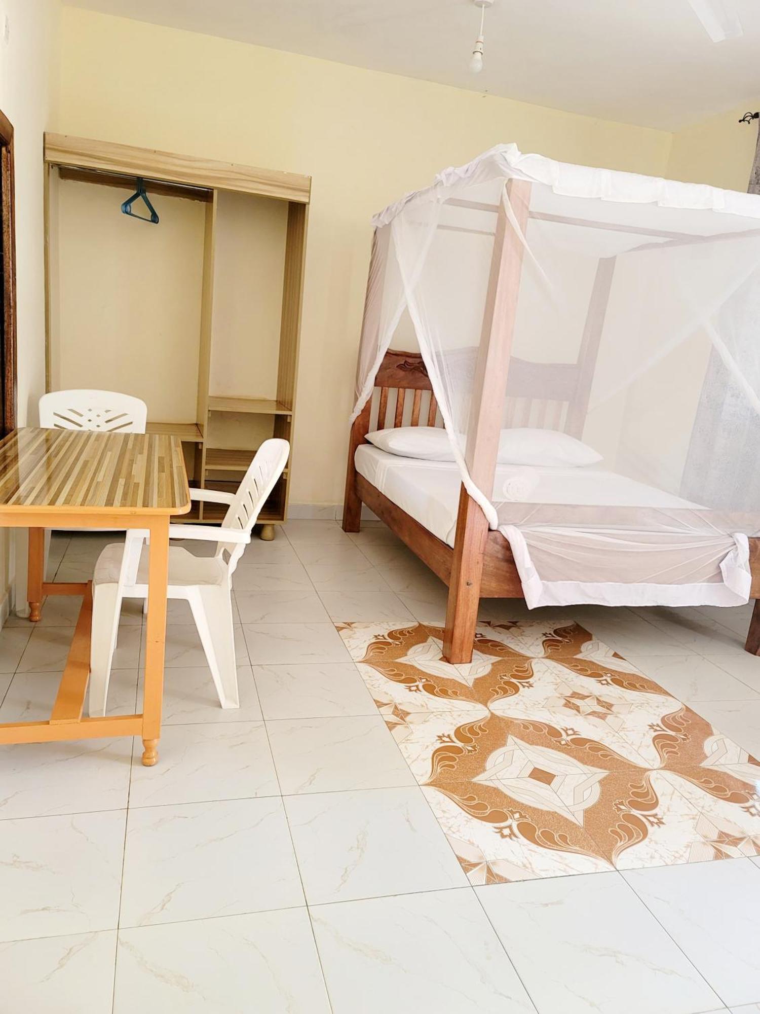 Hotel Casuarina Lounge Malindi Exterior foto